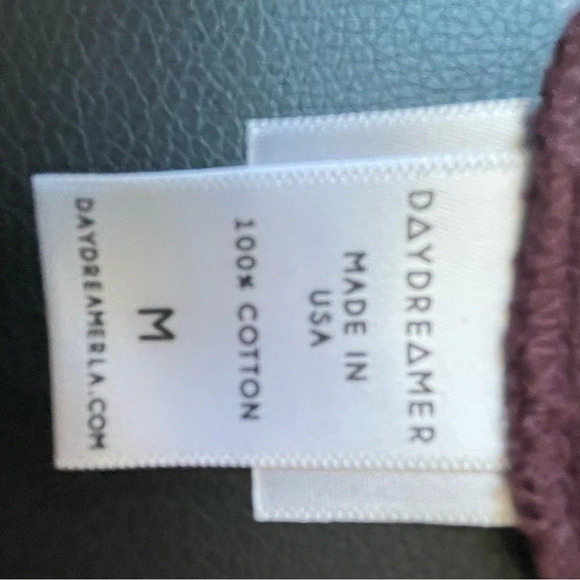 Daydreamer Aretha Franklin Queen Of Soul Long Sleeve Crop Graphic Tee Maroon NWT - Picture 3 of 6